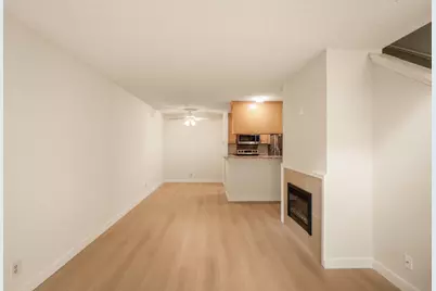 385 Mandarin Dr 11, Daly City, CA 94015 - Photo 5