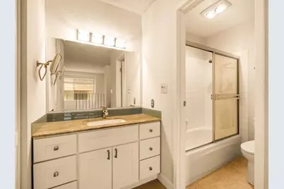 385 Mandarin Dr 11, Daly City, CA 94015 - Photo 13