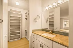 385 Mandarin Dr 11, Daly City, CA 94015 - Photo 11