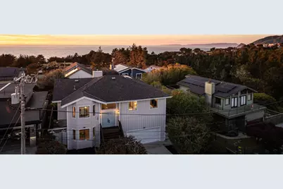100 Montana St, Moss Beach, CA 94038 - Photo 47