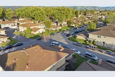 2486 Golzio Ct 1, San Jose, CA 95133 - Photo 43