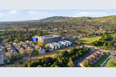 2486 Golzio Ct 1, San Jose, CA 95133 - Photo 33