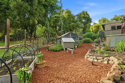 22108 Call Of The Wild Rd, Los Gatos, CA 95033 - Photo 43