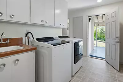 20471 Black Rd, Los Gatos, CA 95033 - Photo 51