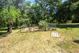 20471 Black Rd, Los Gatos, CA 95033 - Photo 77