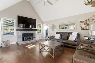 1035 Easy St, Morgan Hill, CA 95037 - Photo 9