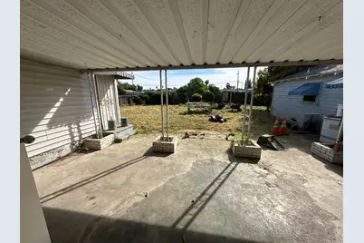 2042 E Mayfair, Fresno, CA 93703 - Photo 23