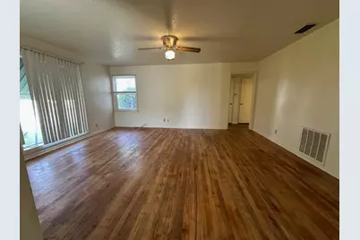 2042 E Mayfair, Fresno, CA 93703 - Photo 13