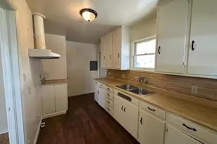 2042 E Mayfair, Fresno, CA 93703 - Photo 21