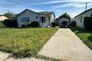 2042 E Mayfair, Fresno, CA 93703 - Photo 9