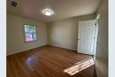 2042 E Mayfair, Fresno, CA 93703 - Photo 19