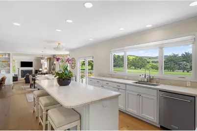 2111 Saint Andrews Rd, Half Moon Bay, CA 94019 - Photo 17
