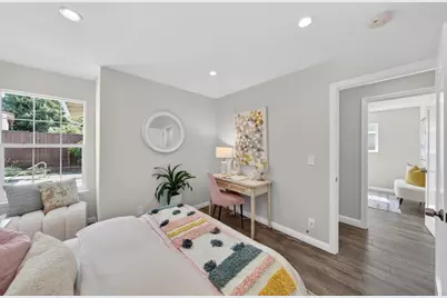 184 Sun Blossom Dr, San Jose, CA 95123 - Photo 17