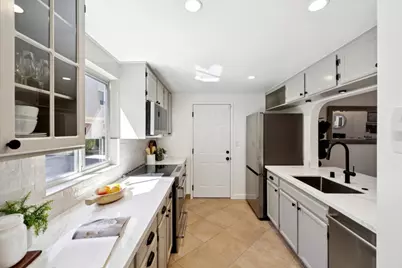 718 Vera Ave, Redwood City, CA 94061 - Photo 11