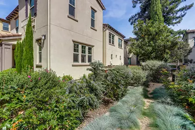 14 Catania Cmn, Fremont, CA 94536 - Photo 39