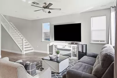 190 Tanoak St, Hollister, CA 95023 - Photo 7