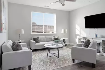 190 Tanoak St, Hollister, CA 95023 - Photo 5