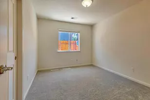 2161 Teakwood Ct, Hollister, CA 95023 - Photo 19