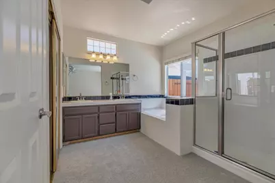 2161 Teakwood Ct, Hollister, CA 95023 - Photo 17