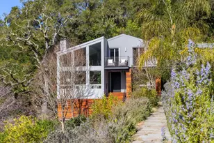 27201 Moody Rd, Los Altos Hills, CA 94022 - Photo 3