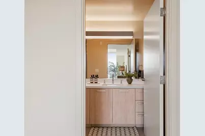 188 W Saint James St 10804, San Jose, CA 95110 - Photo 27