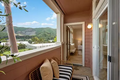 212 Crescent Ct, Brisbane, CA 94005 - Photo 7