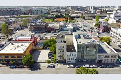 275 9th St 3, Oakland, CA 94607 - Photo 43