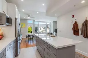 275 9th St 3, Oakland, CA 94607 - Photo 9