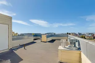 275 9th St 3, Oakland, CA 94607 - Photo 33