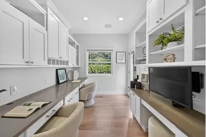 815 Crystal Springs Rd, Hillsborough, CA 94010 - Photo 25