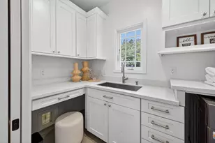 815 Crystal Springs Rd, Hillsborough, CA 94010 - Photo 51