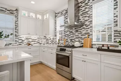 1181 McClellan St, Hollister, CA 95023 - Photo 9