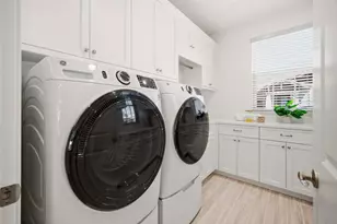 1181 McClellan St, Hollister, CA 95023 - Photo 13