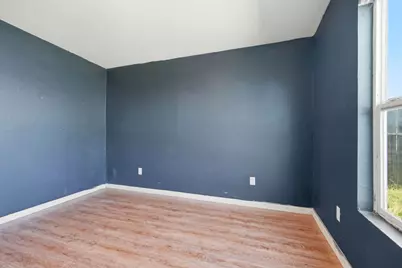 333 W 4th St, Stockton, CA 95206 - Photo 23