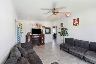 333 W 4th St, Stockton, CA 95206 - Photo 5