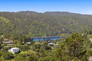 18 Bel Aire Ln, San Mateo, CA 94402 - Photo 19