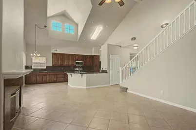 1753 Mills, Los Banos, CA 93635 - Photo 11