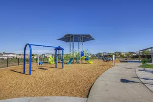 1753 Mills, Los Banos, CA 93635 - Photo 39