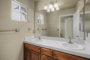 1753 Mills, Los Banos, CA 93635 - Photo 29