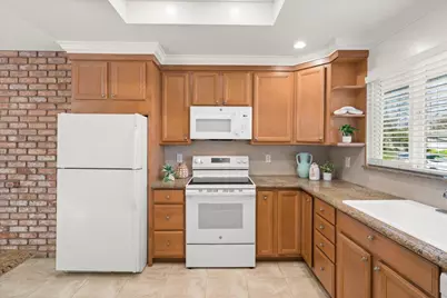 1487 Larkin Ave, San Jose, CA 95129 - Photo 17