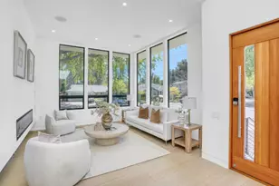 957 Clara Dr, Palo Alto, CA 94303 - Photo 7