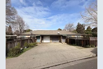 1807 Woodland Ave, East Palo Alto, CA 94303 - Photo 1