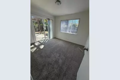 1807 Woodland Ave, East Palo Alto, CA 94303 - Photo 11