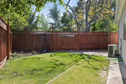 13090 Heath St, Saratoga, CA 95070 - Photo 45