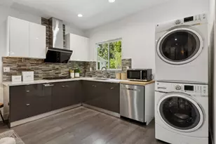 13090 Heath St, Saratoga, CA 95070 - Photo 39