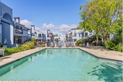 72 Cape Hatteras Ct, Redwood City, CA 94065 - Photo 23