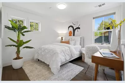 210 Morgan Ln, Menlo Park, CA 94025 - Photo 25