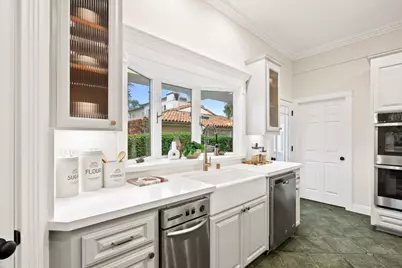 320 Cliff Dr, Aptos, CA 95003 - Photo 11