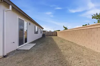 331 Lolly Way, Los Banos, CA 93635 - Photo 31
