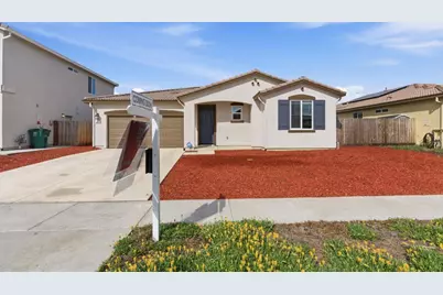 331 Lolly Way, Los Banos, CA 93635 - Photo 3